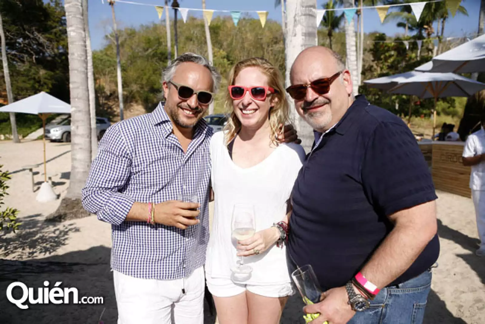 Nicolas Vale,Vivian Barón,Francisco González