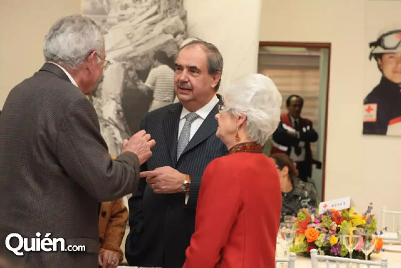 Ernesto Maurer,Eduardo Macias,Juliane Radecke