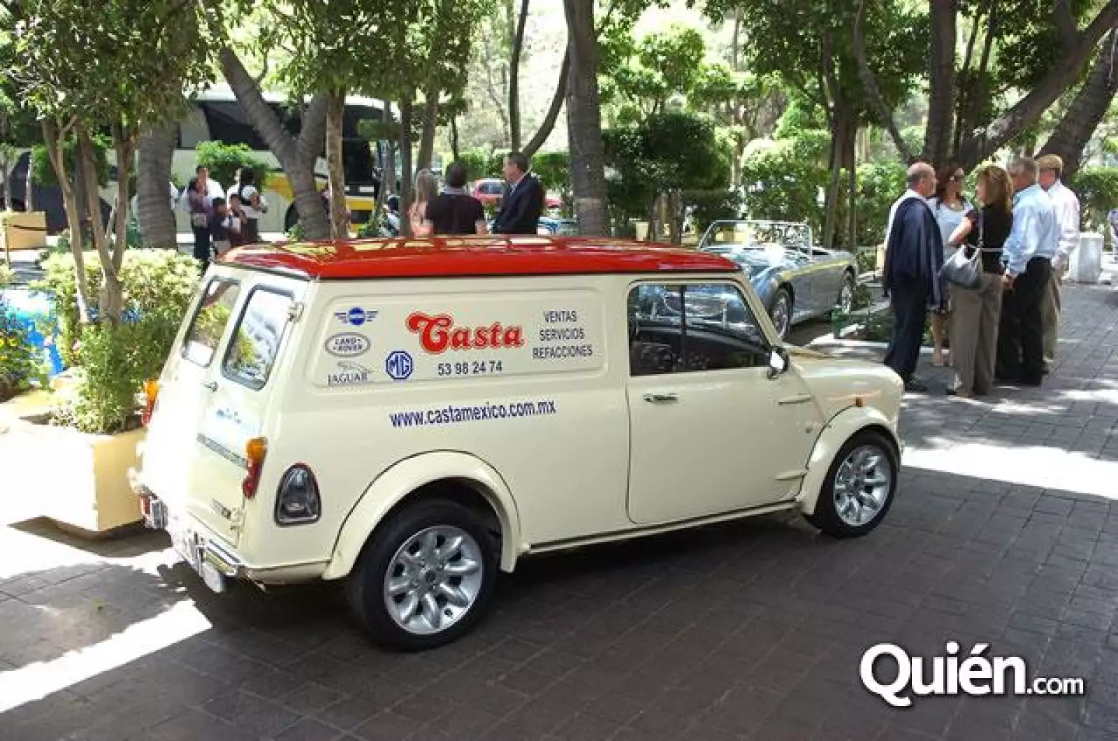 Exhibición de autos clásicos