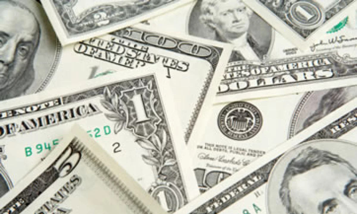El dólar continúa debilitándose porque la política monetaria de la Fed (Foto: Thinkstock)