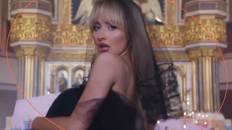 El video de Sabrina Carpenter en una iglesia ocasiona el despido de un sacerdote