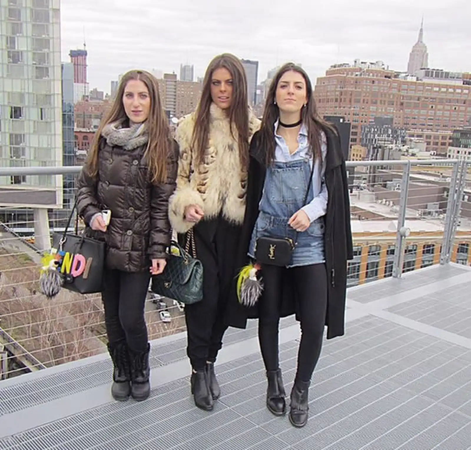 Las hermanas Sandler: Debbie, Yael y Michelle, hicieron un viaje a Nueva York como despedida familiar de Michelle.