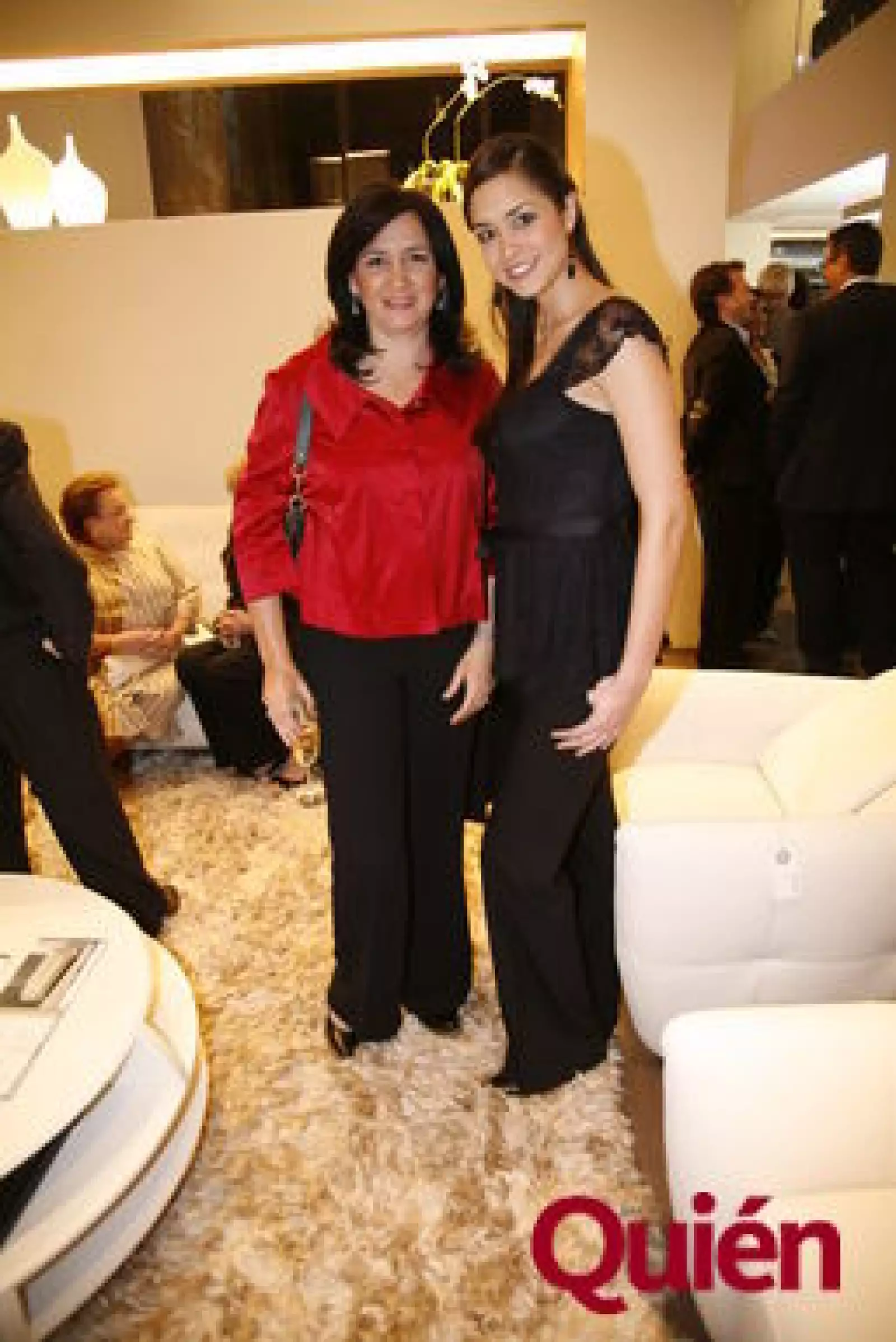 Armanda Cabezut, Dafne Molina