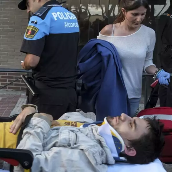 Excálibur perro protestas 1