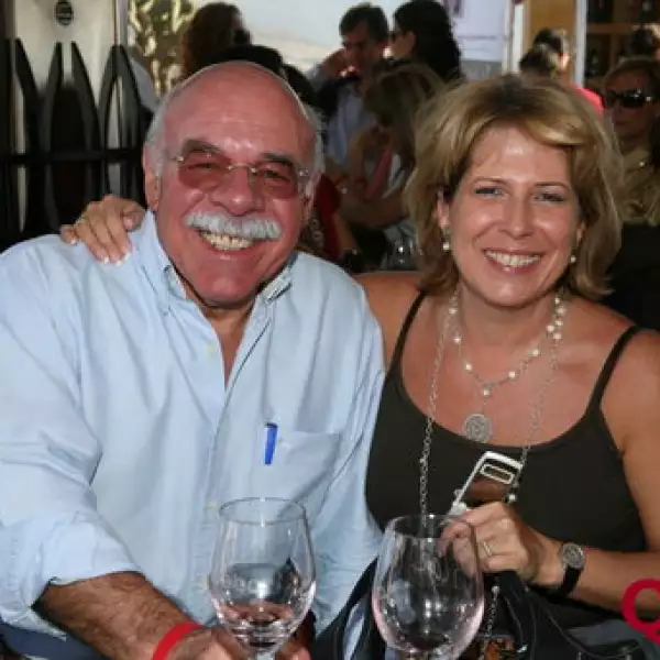 Max Garcia, Pilar Romero