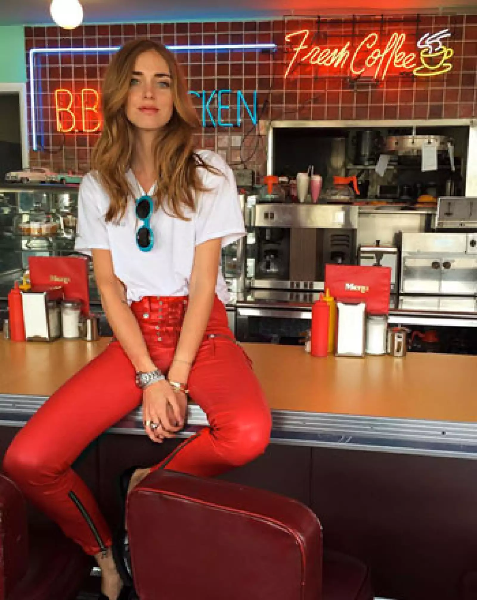 Chiara Ferragni se da un coffee break