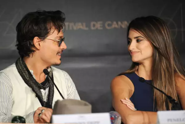 Johnny Deep y Penélope Cruz