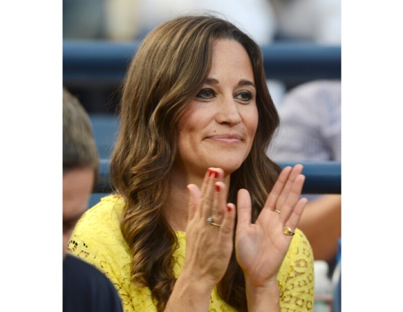 La hermana de la Duquesa también ha repetido accesorios, lo que habla bien de la inglesa.
