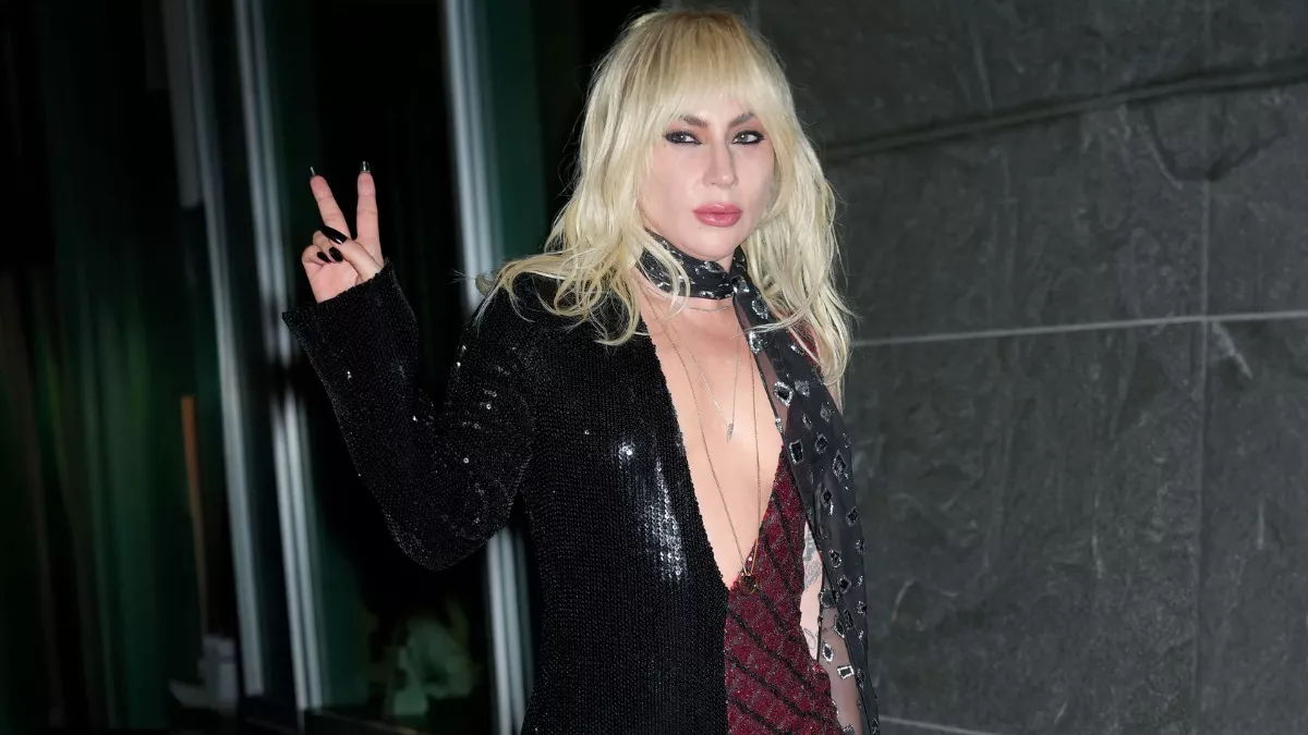 Lady Gaga se viste como Joker en tributo a su próximo papel como Harley Quinn