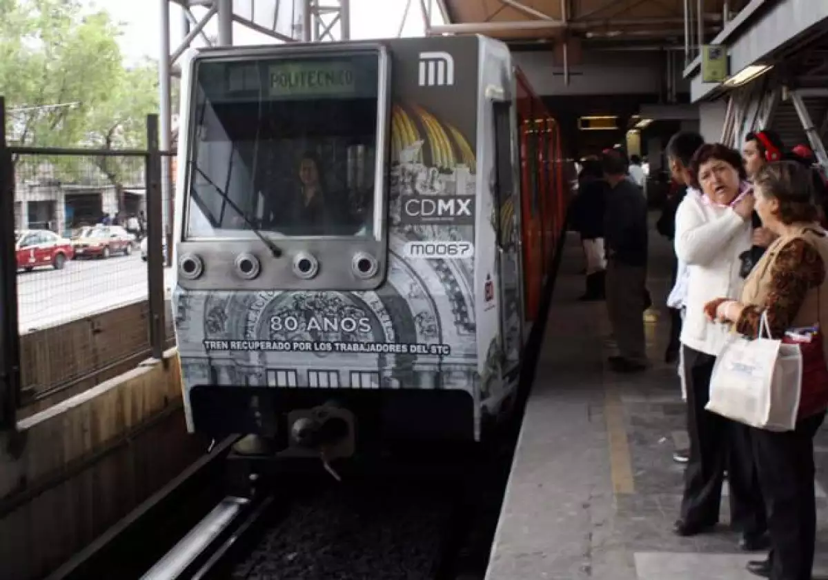 Convoy rehabilitado a L�nea 5 del Metro