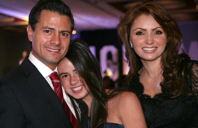 Nicole es la hija menor de Enrique Peña y Mónica Pretelini.