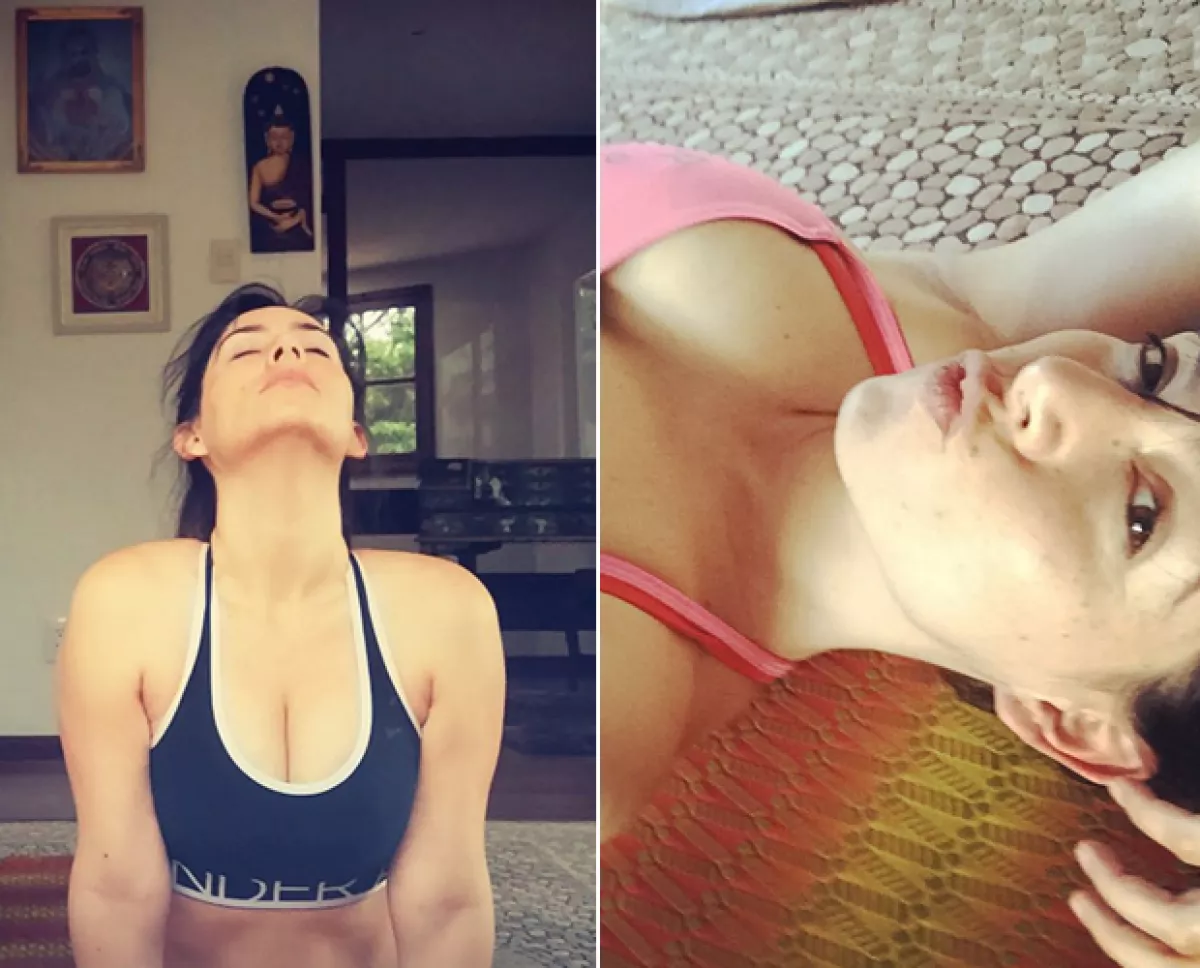 La práctica constante del yoga ayuda a Claudia a mantener su figura y alimentar su lado espiritual