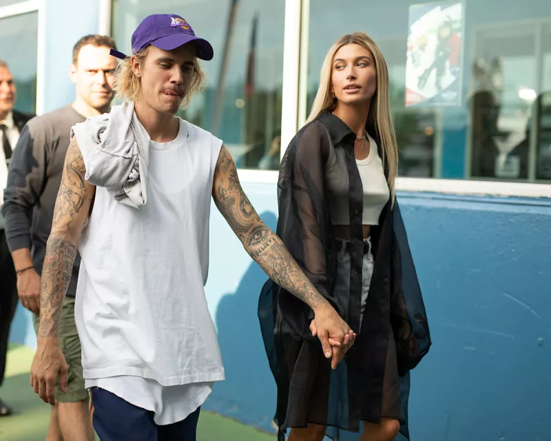  Justin Bieber y Hailey Baldwin