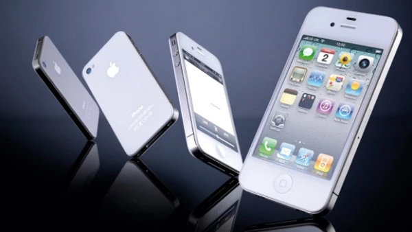 iPhone 4 Apple