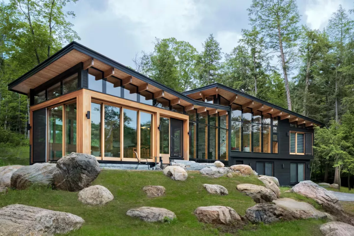 cottage-airbnb-heated-rivalry