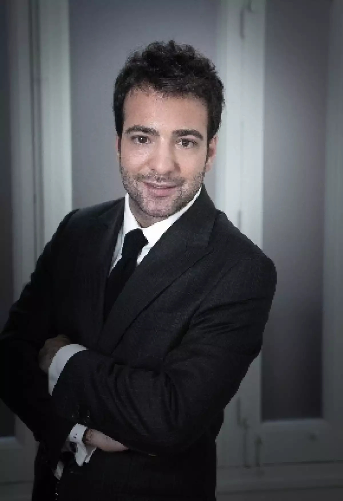 El experto Francisco López Navarrete declaró que México crece paulatinamente en materia de moda, por ende, todas las marcas y empresas, desean posicionarse en nuestro país.