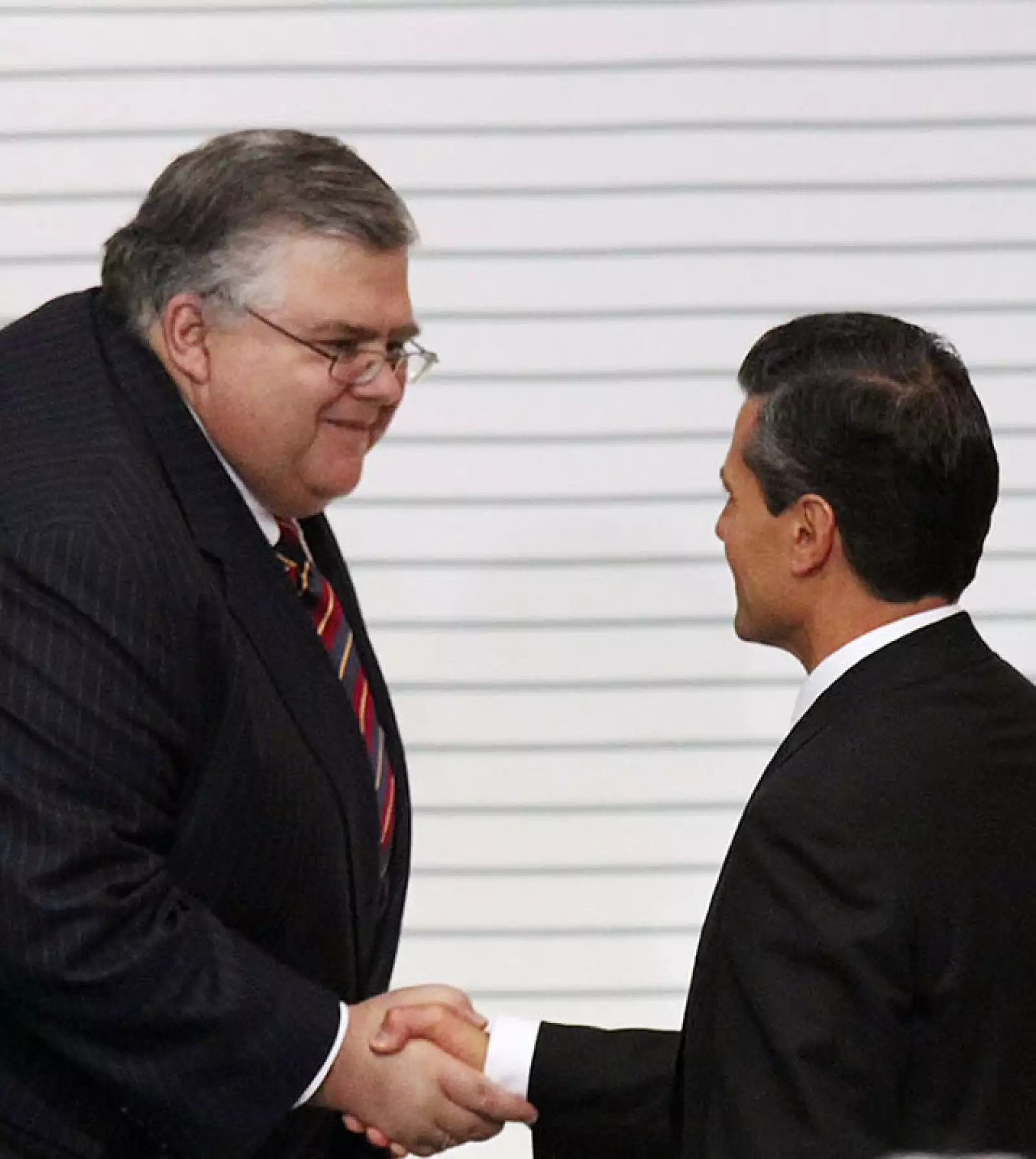 Con el Gobernador del Banco de México, Agustín Carstens.