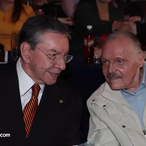 Marco Antonio Muñiz y José Luis Cuevas