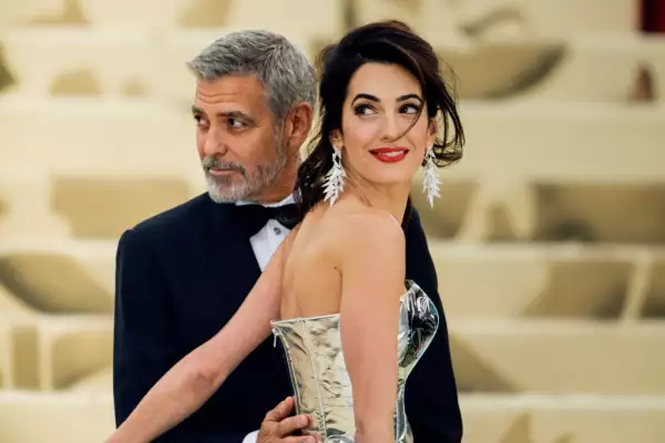 George y Amal Clooney