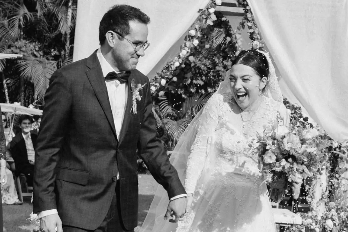 mon-laferte-boda.jpg