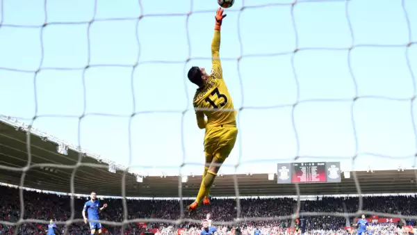 Courtois Real Madrid 2018