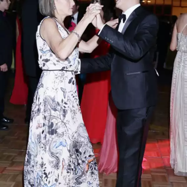 Lourdes Vega,Mauricio Vega