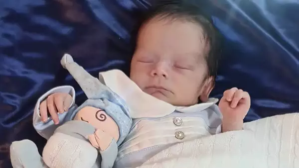 André