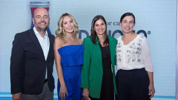 Luis García, Geraldine Bazán, Lorenza Mariscal Servitje y Mica Jordana 