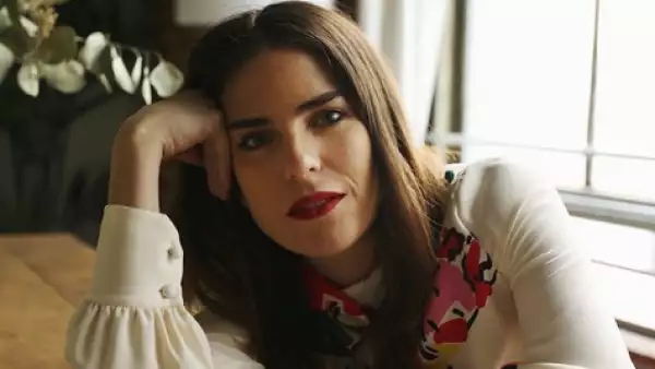 Karla Souza