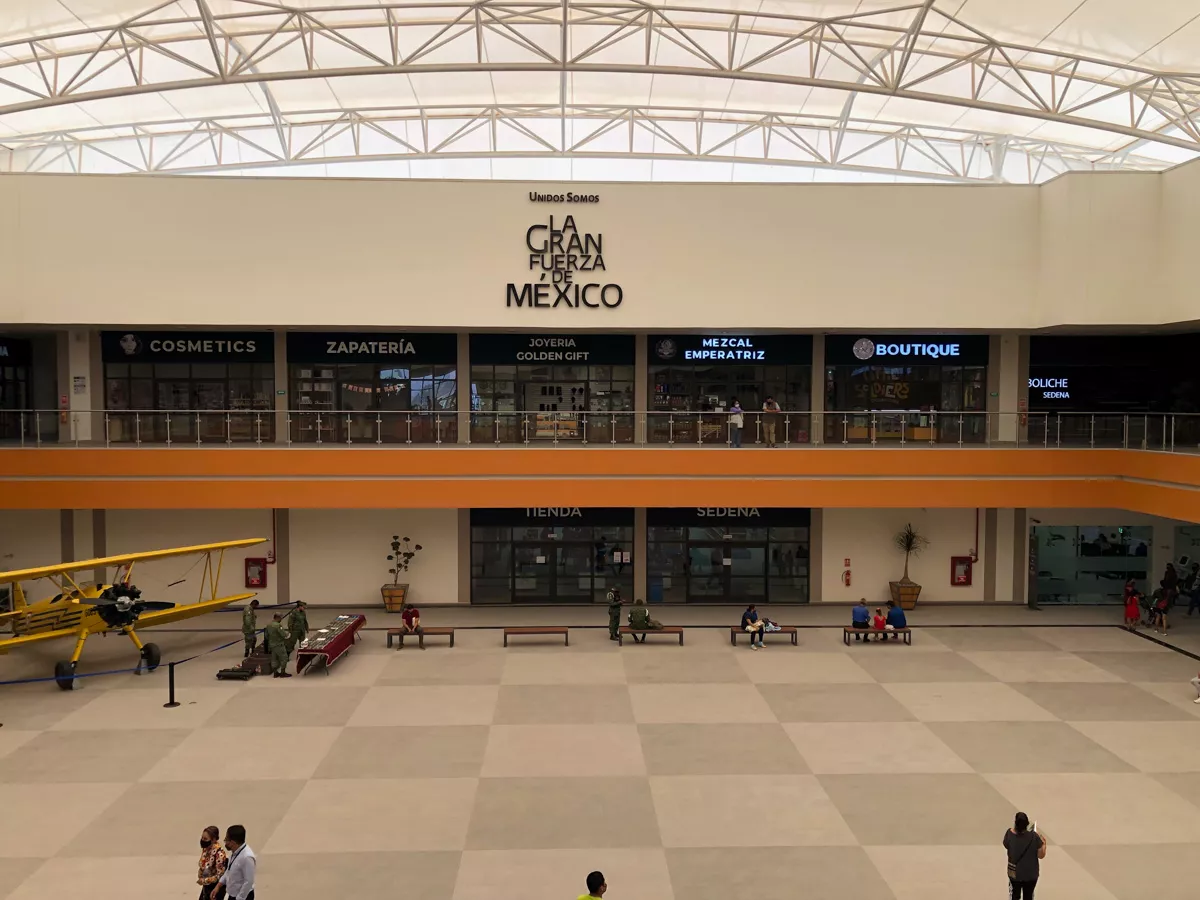 Centro Comercial AIFA - Centinela