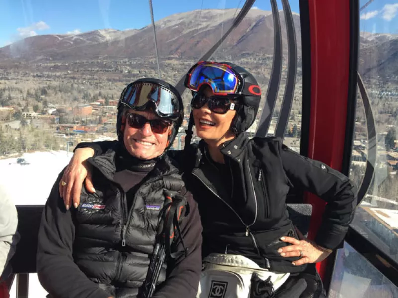 Apenas ayer circuló la noticia de que la salud del actor había empeorado debido al cáncer. Sin embargo, Catherine Zeta-Jones probó lo contrario.