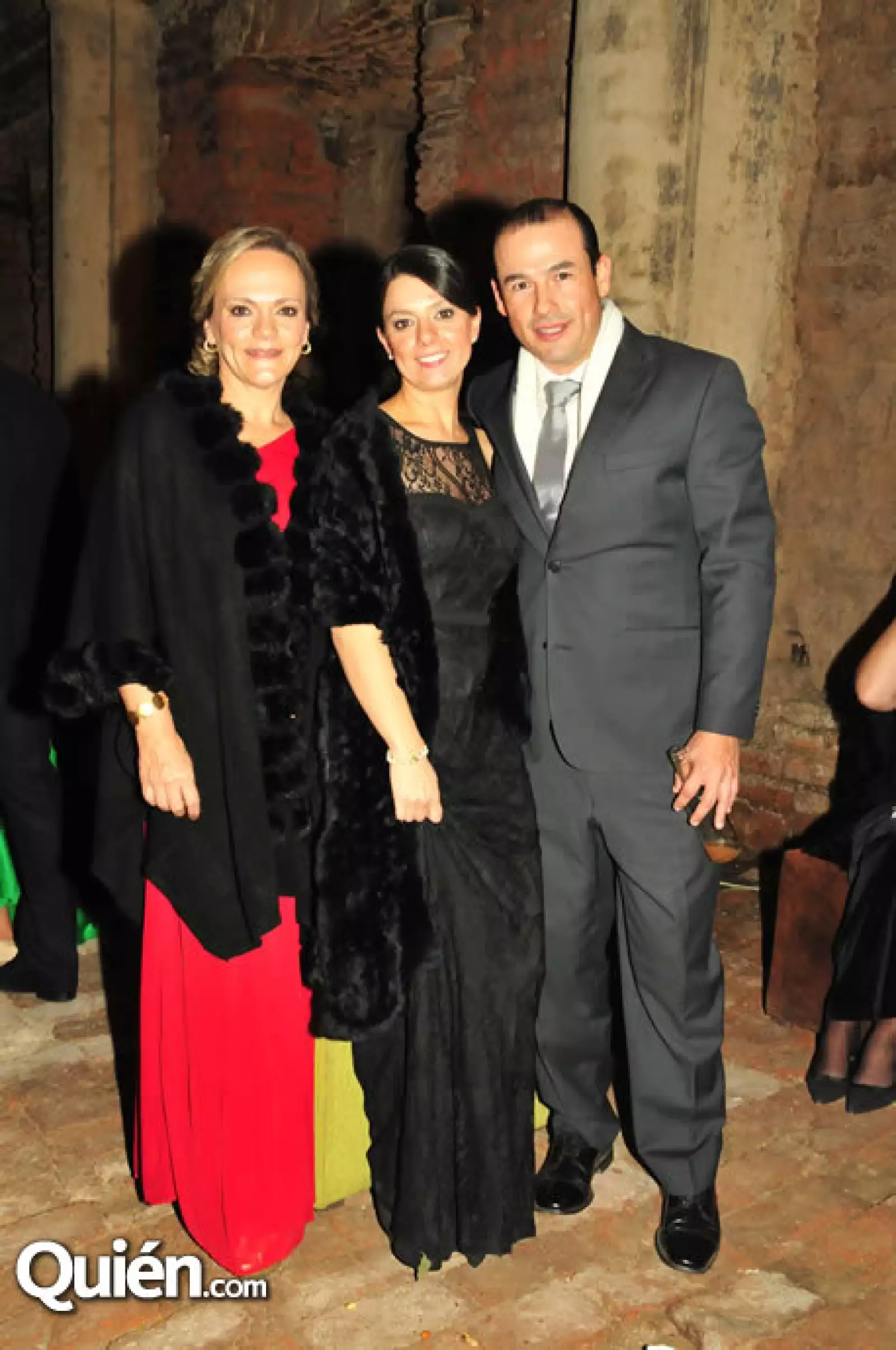 Angélica García de Alba,Nicole García de Alba,Luis de la Mora