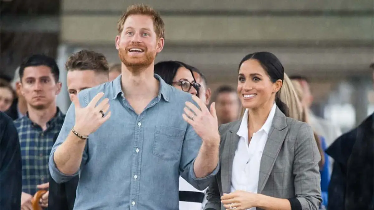 Todo sobre el misterioso anillo negro del príncipe Harry