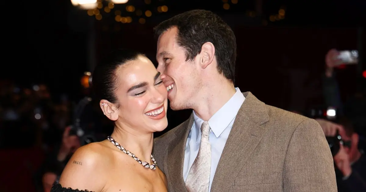 Dua Lipa y Callum Turner