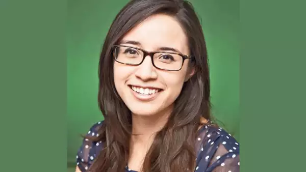 Con alrededor de 5.4 millones de reproducciones el video: ‘Cómo hacer corazoncitos de papel’ posicionó a la jalisciense Elizabeth Rangel entre los mexicanos más vistos. 646,000 suscriptores están al pendiente de los videos que la universitaria sube cada s