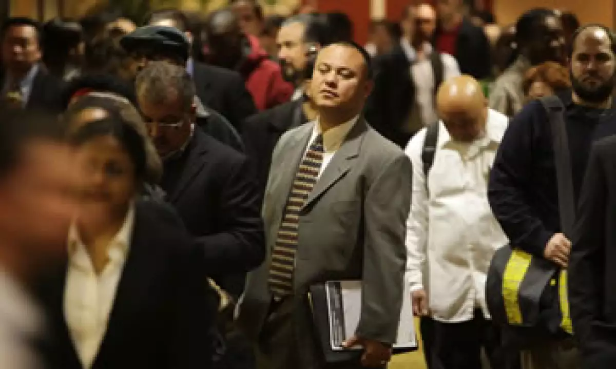 Los analistas esperaban una lectura de 355,000 solicitudes del subsidio. (Foto: AP)