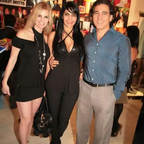 Inaguración exposicion Romero Britto