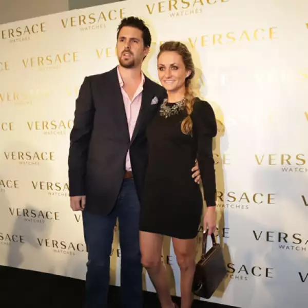 John Mccarthy y Cristina Obregón