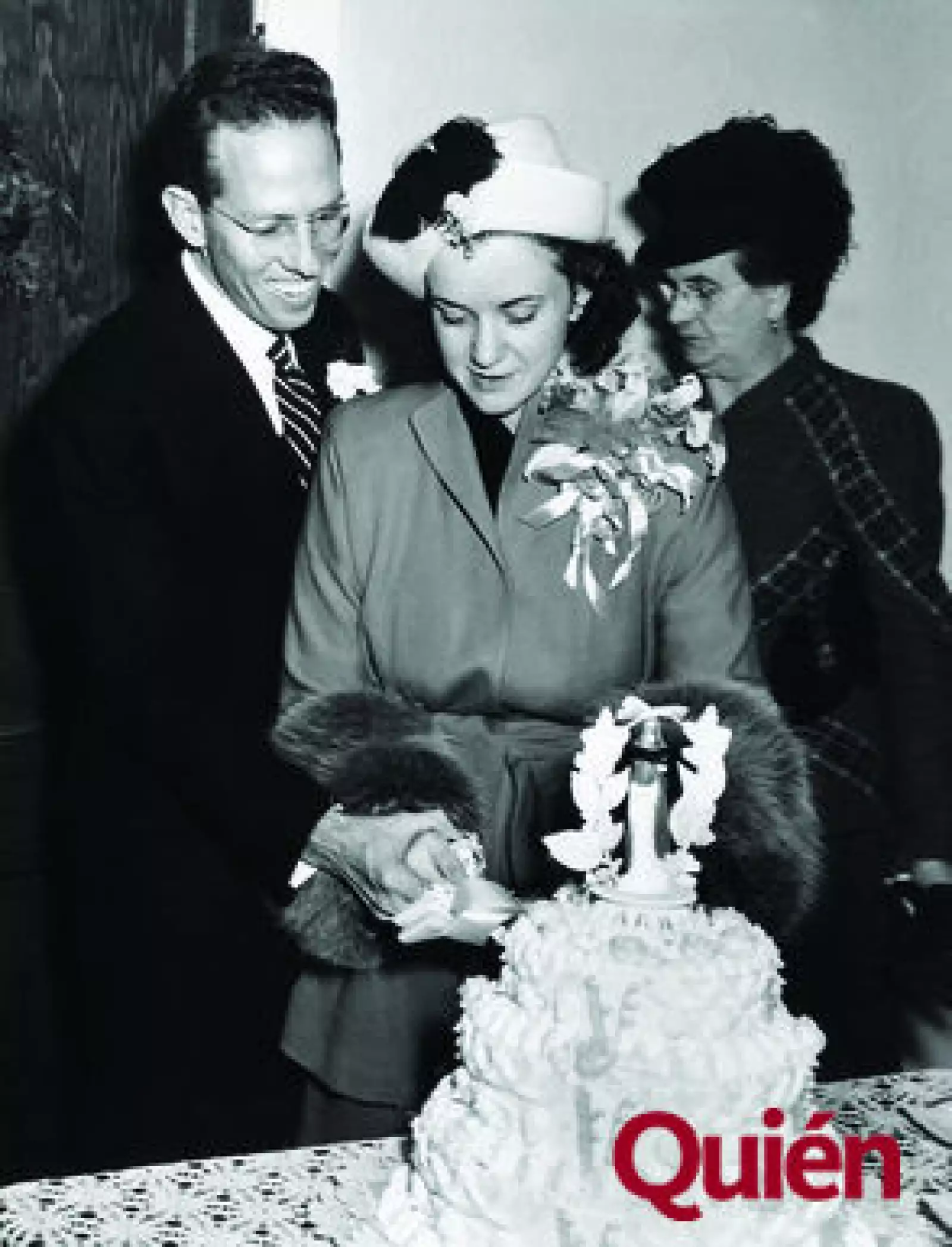 Lena Mae, Adolf Horn