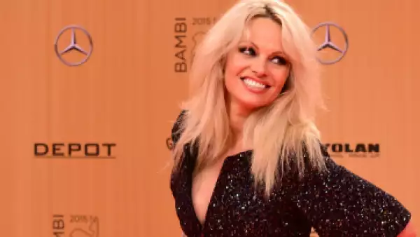 Pamela Anderson se hizo famosa en la serie de televisión &#145;Guardianes de la bahía&#146;. (Foto: Getty Images)