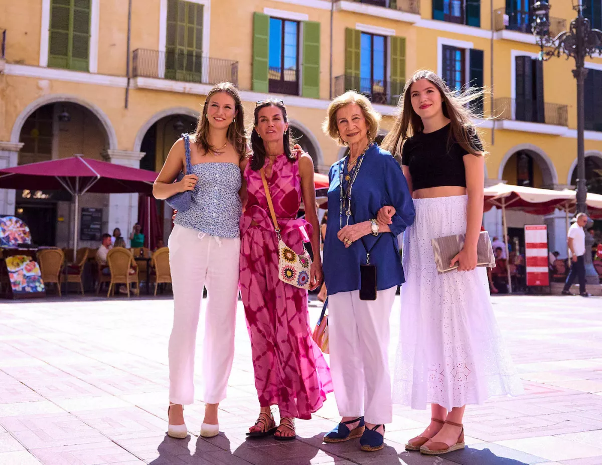 Crown Princess Leonor of Spain, Queen Letizia, Infanta Sofia, Former Queen Sofia