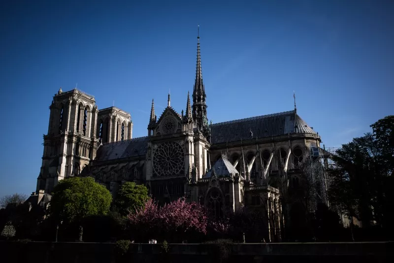 Notre Dame - aguja - reconstrucción
