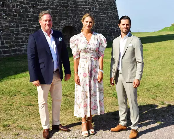 Christopher O'Neill, la princesa Madeleine de Suecia y el príncipe Carl Philip durante las celebraciones del cumpleaños de la princesa heredera Victoria.