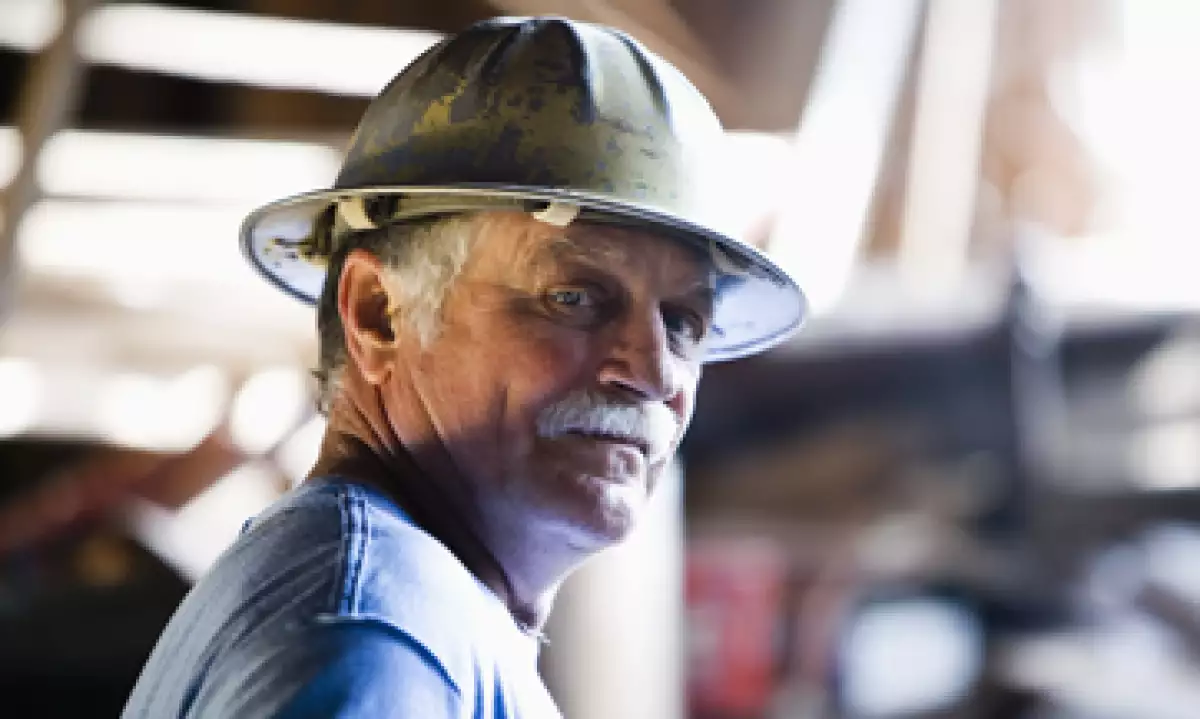 Los trabajadores independientes que deseen abrir una cuenta individual de ahorro para el retiro lo pueden hacer acudiendo a la Afore de su preferencia. (Foto: Getty Images)