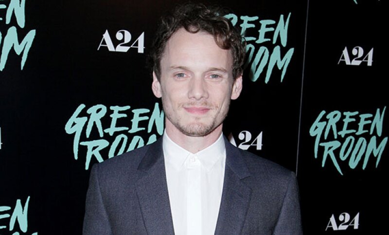 Anton Yelchin, quien apareció en la famosa película de ciencia ficción, fue encontrado muerto en su casa, atrapado entre su coche y un buzón de ladrillo.