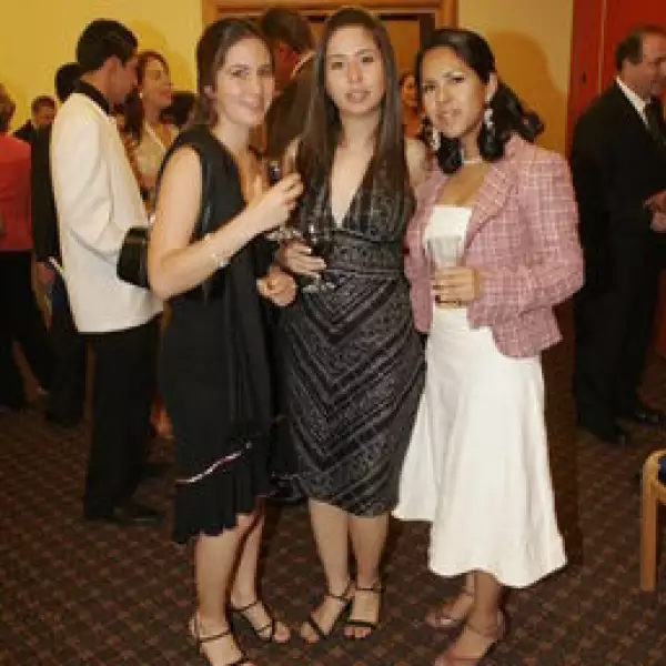 Abril Iniondo, Ericka Pantoja, Andrea Troyo