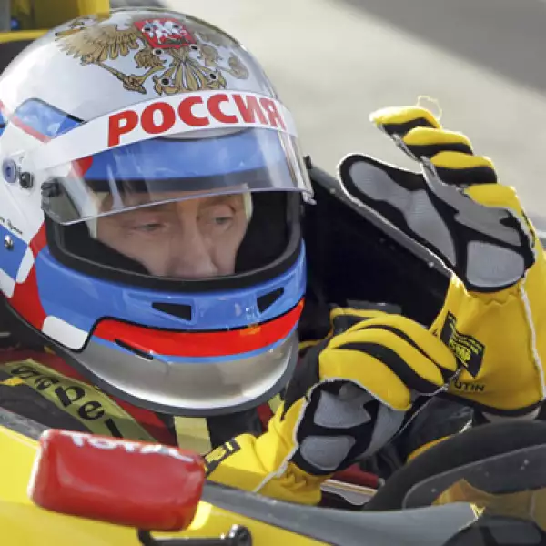 Putin participó en las pruebas del equipo Renault de Fórmula Uno.