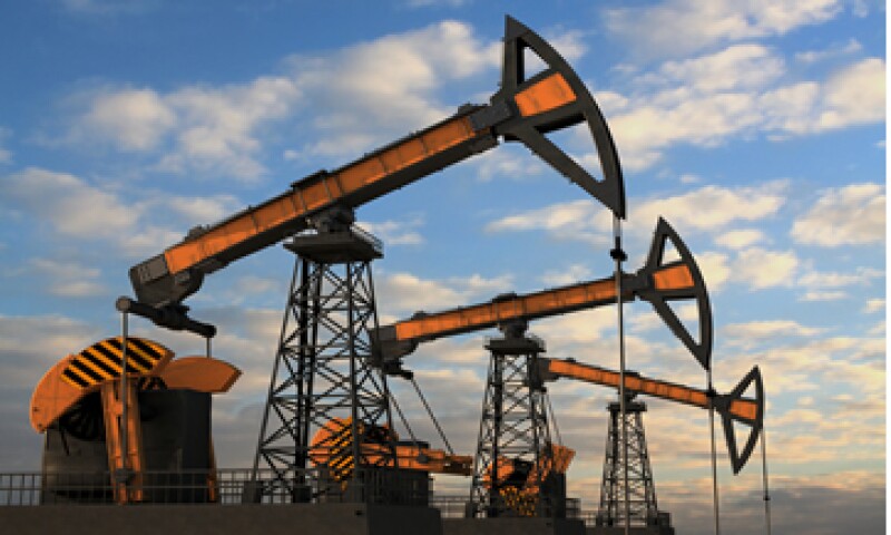 El petróleo se ha desplomado desde junio debido a nuevos suministros de crudo ligero de Norteamérica. (Foto: iStock by Getty Images. )