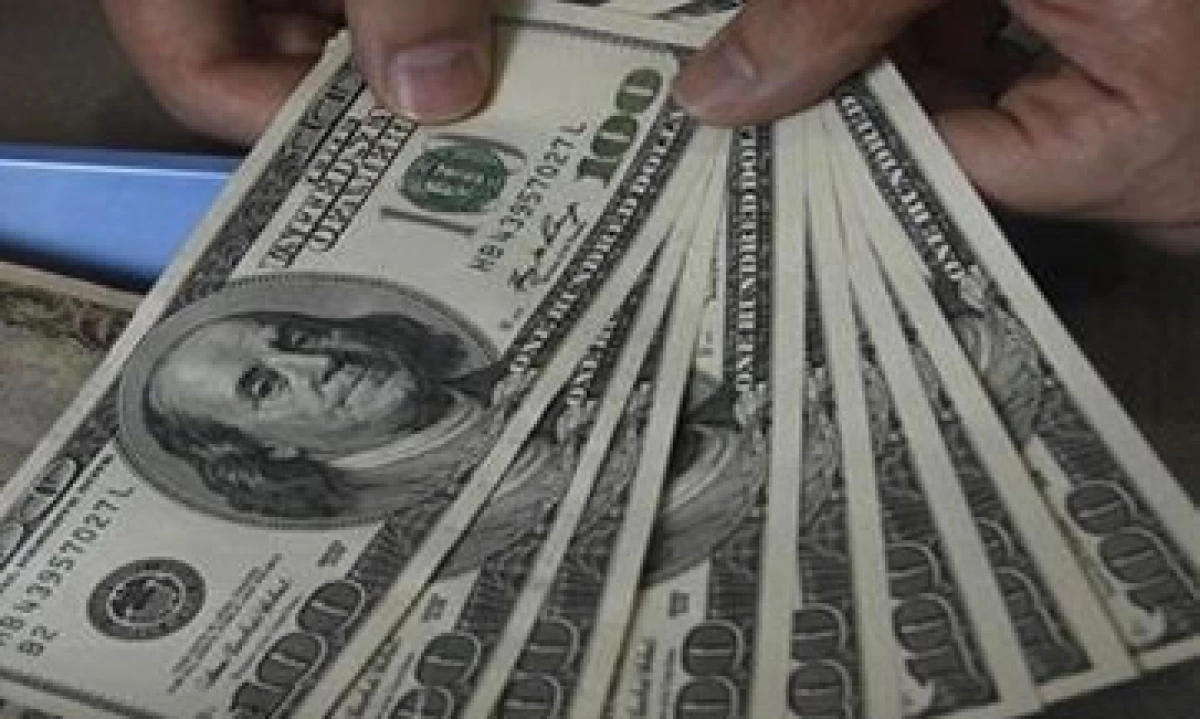 Banxico ubicó el tipo de cambio en 12.7753 pesos para solventar obligaciones denominadas en moneda extranjera. (Foto: Reuters)