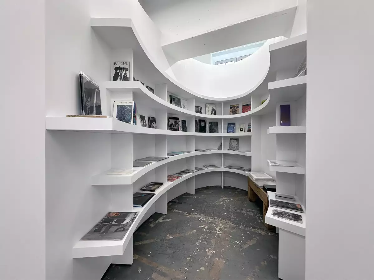 DOVER STREET MARKET PARIS